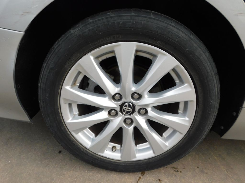 2018 Toyota Camry Image 9