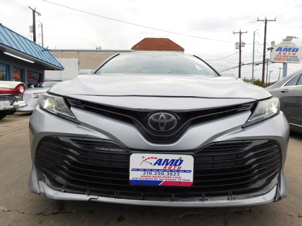 2018 Toyota Camry Image 41