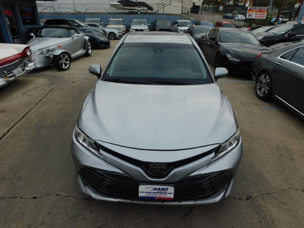 2018 Toyota Camry Image 42