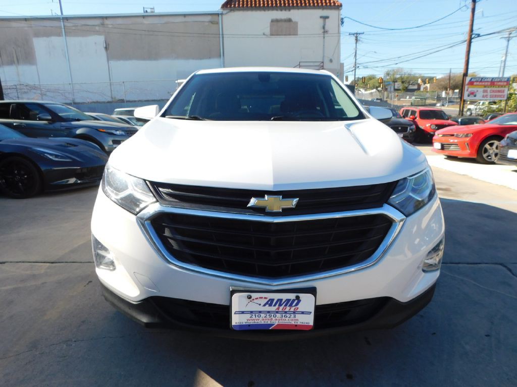 2018 Chevrolet Equinox Image 2