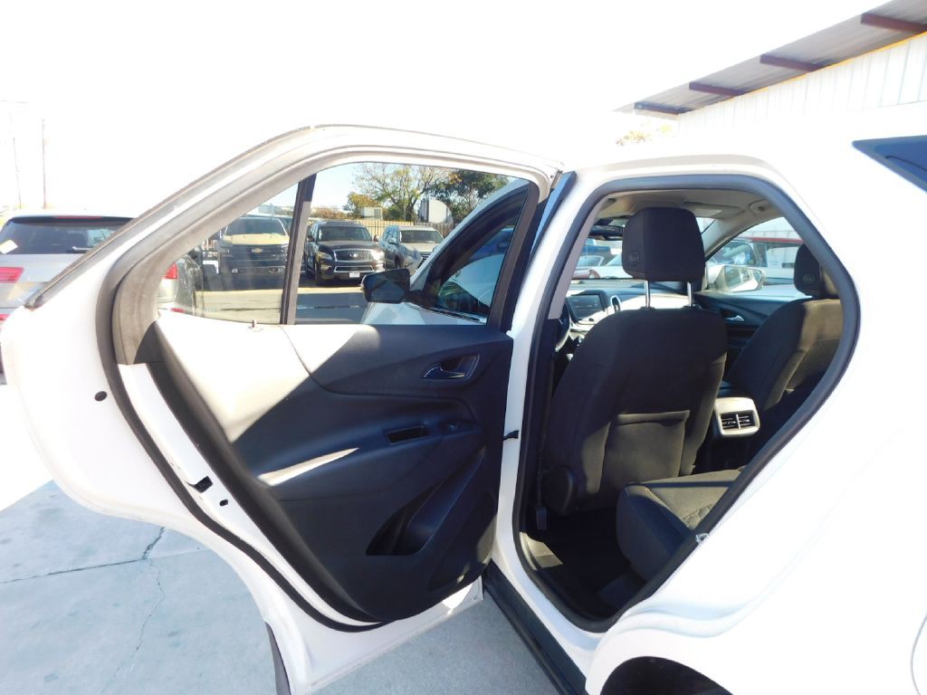 2018 Chevrolet Equinox Image 28