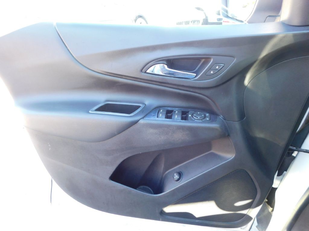 2018 Chevrolet Equinox Image 36