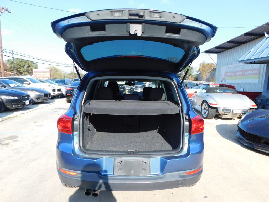2017 Volkswagen Tiguan Image 13