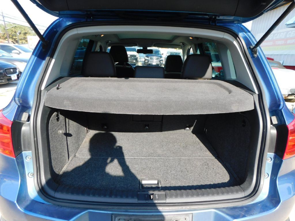 2017 Volkswagen Tiguan Image 14
