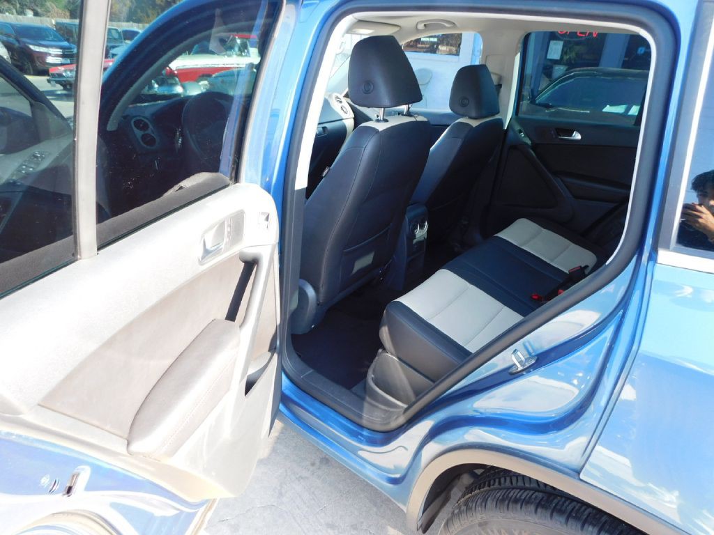 2017 Volkswagen Tiguan Image 18