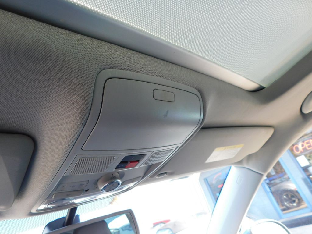 2017 Volkswagen Tiguan Image 29