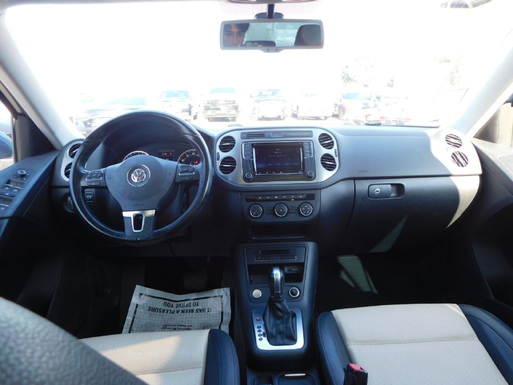 2017 Volkswagen Tiguan Image 32