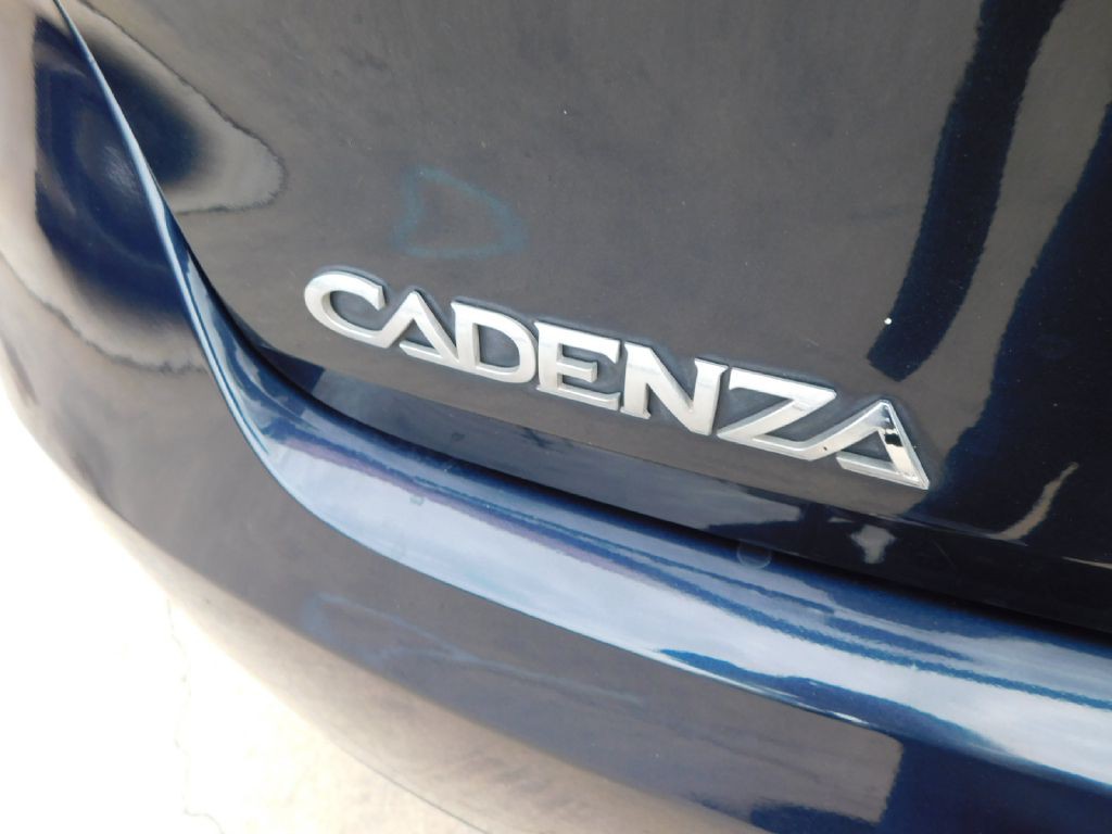 2017 Kia Cadenza Image 12