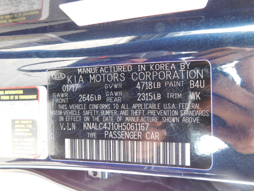 2017 Kia Cadenza Image 19