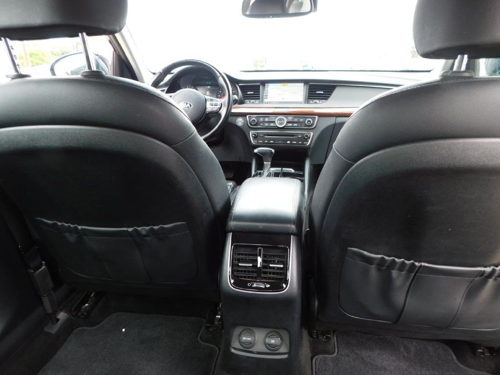 2017 Kia Cadenza Image 42