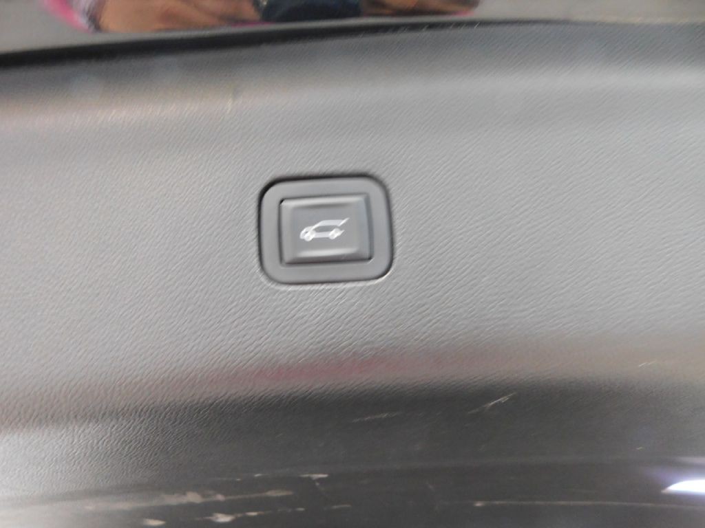 2018 Buick Enclave Image 22