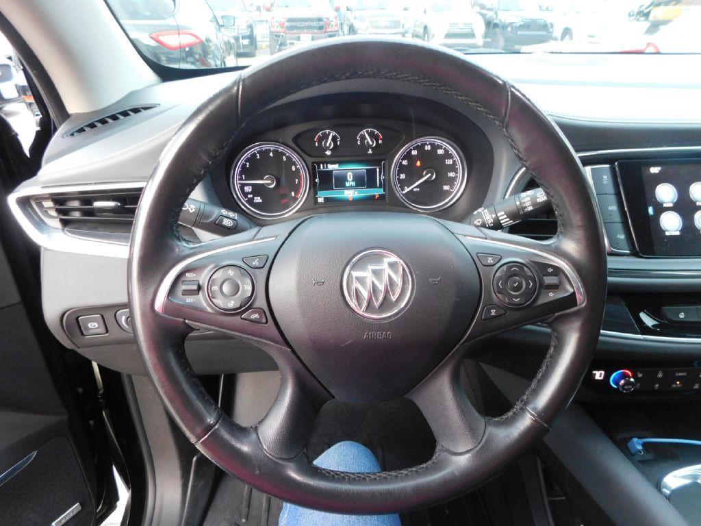 2018 Buick Enclave Image 31