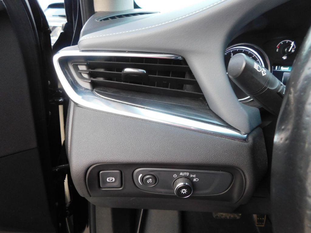 2018 Buick Enclave Image 32