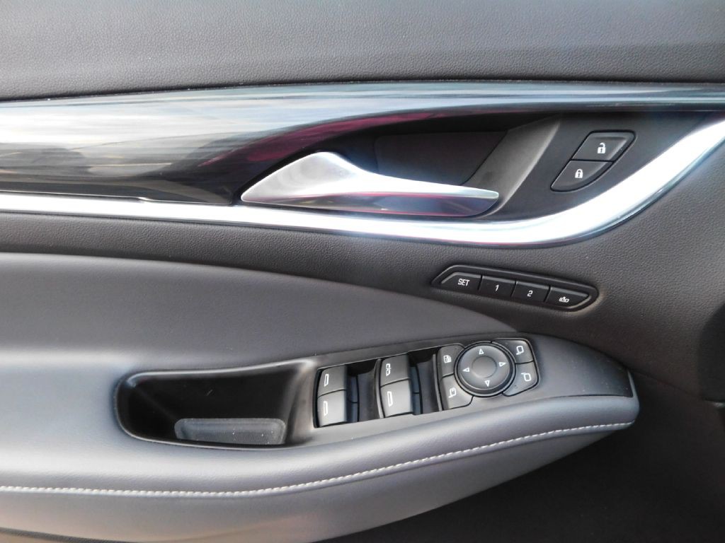 2018 Buick Enclave Image 34