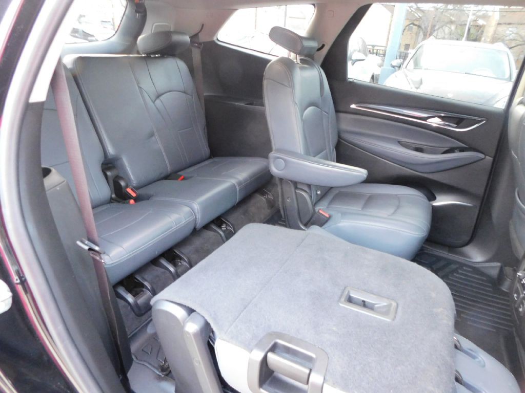 2018 Buick Enclave Image 50