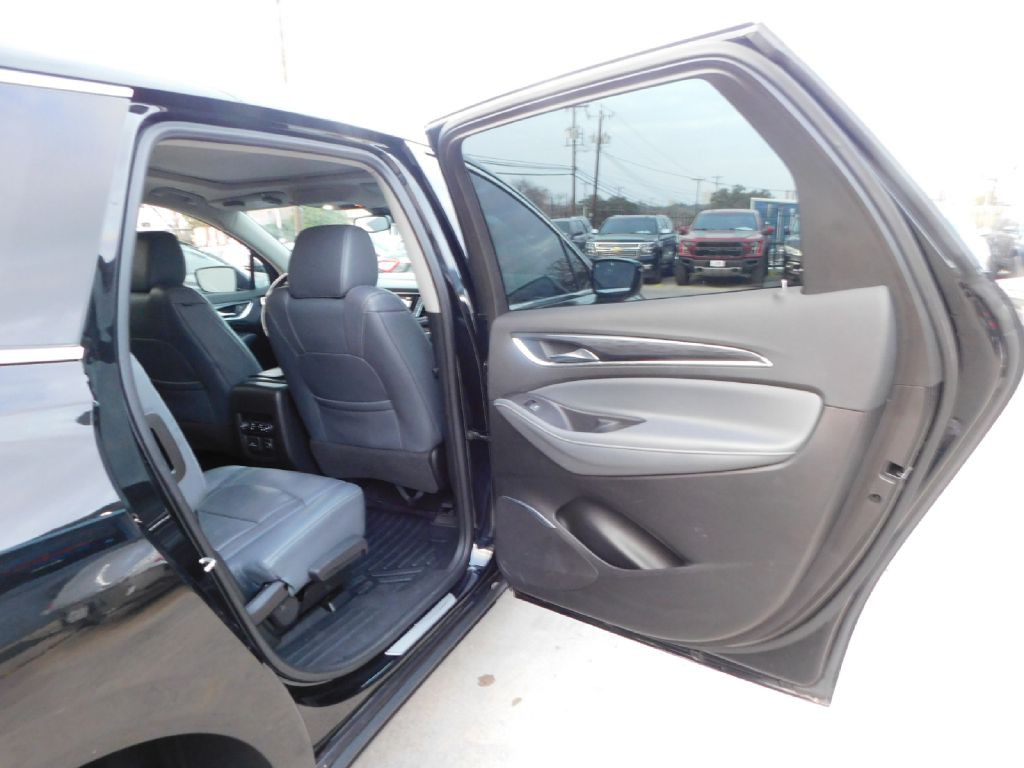 2018 Buick Enclave Image 54