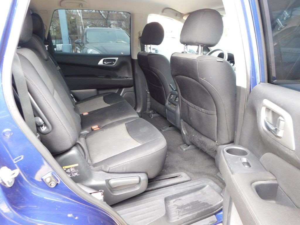 2017 Nissan Pathfinder Image 15
