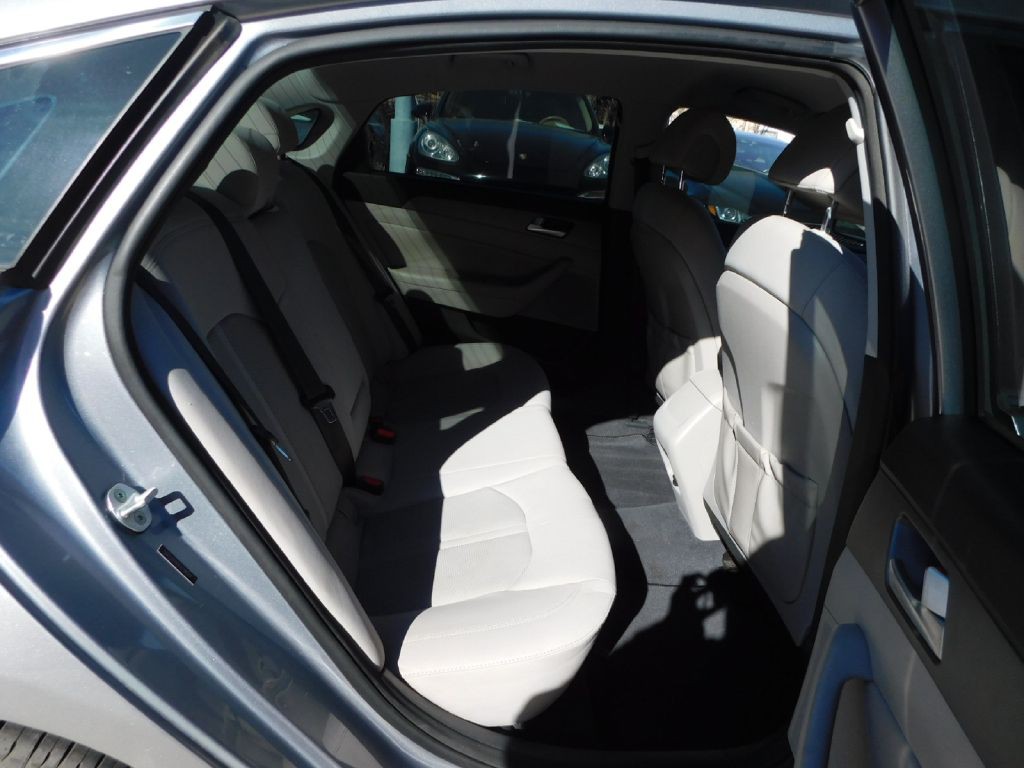 2015 Hyundai Sonata Image 39