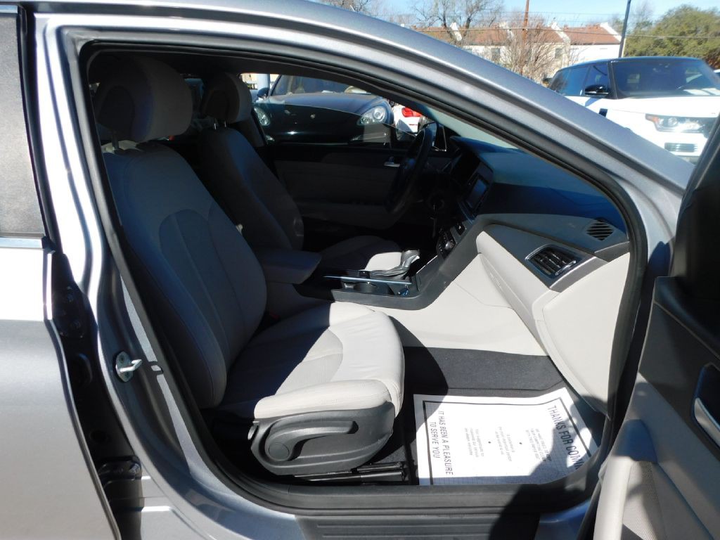 2015 Hyundai Sonata Image 41
