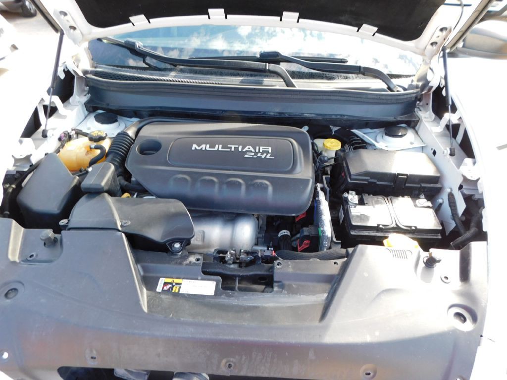 2017 Jeep Cherokee Image 10