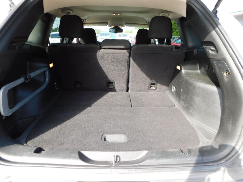 2017 Jeep Cherokee Image 22