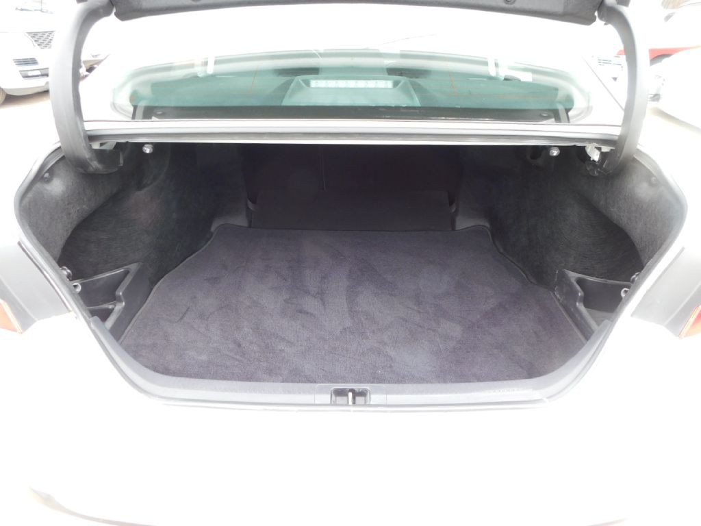 2023 Toyota Camry Image 13