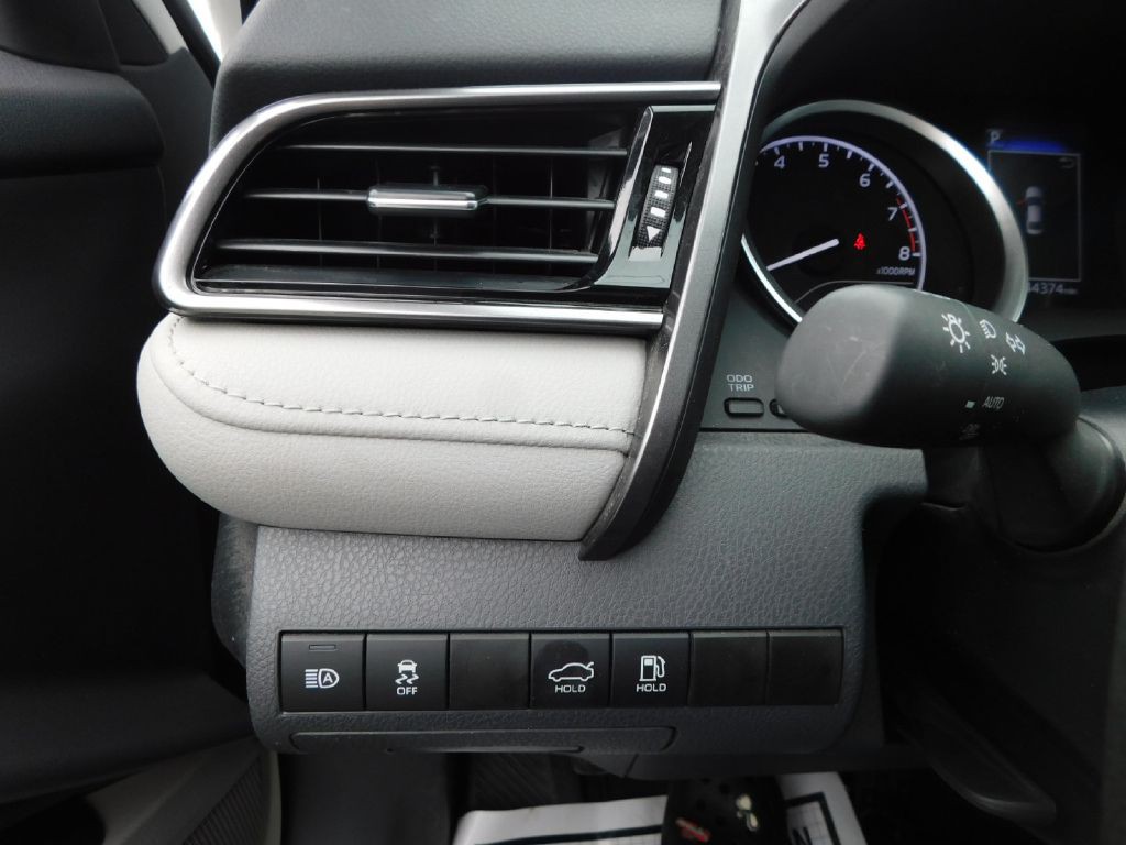 2023 Toyota Camry Image 22