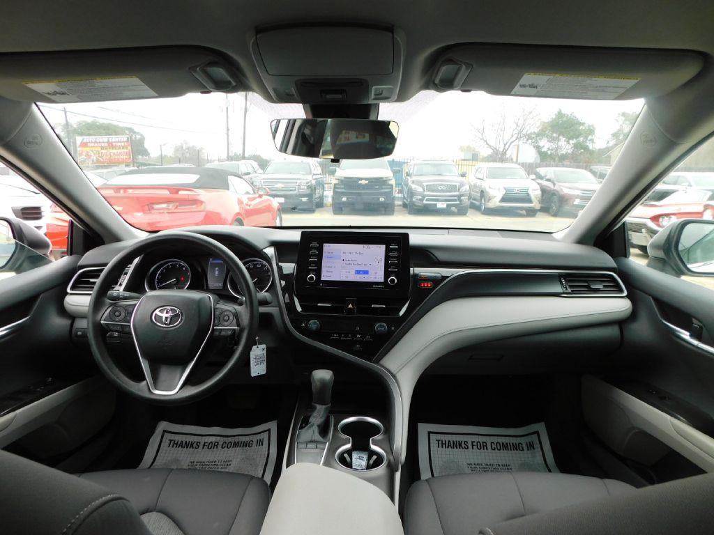 2023 Toyota Camry Image 35