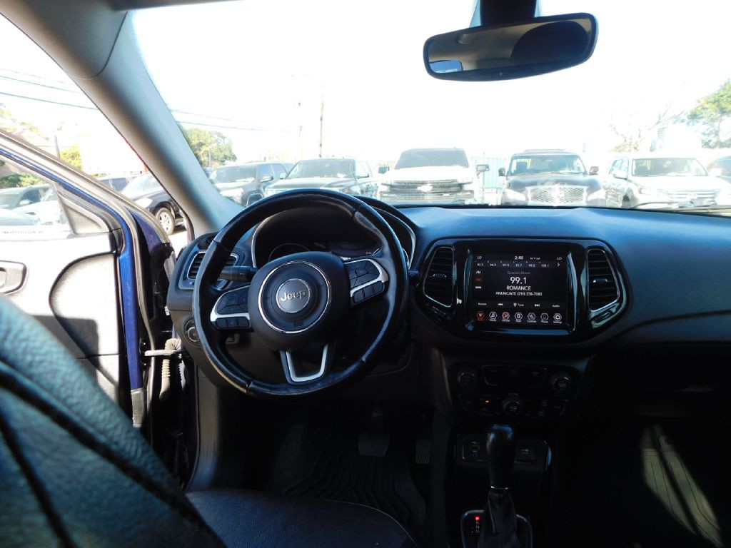 2020 Jeep Compass Image 24