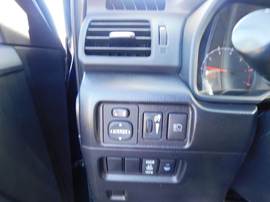 2022 Toyota 4Runner Image 25