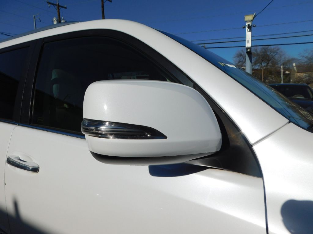 2012 Lexus GX Image 10