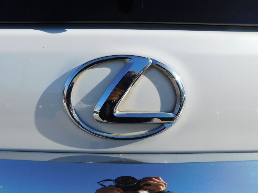 2012 Lexus GX Image 13