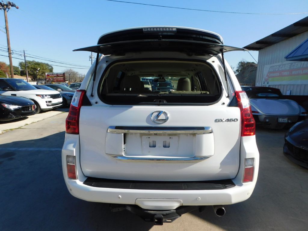 2012 Lexus GX Image 20
