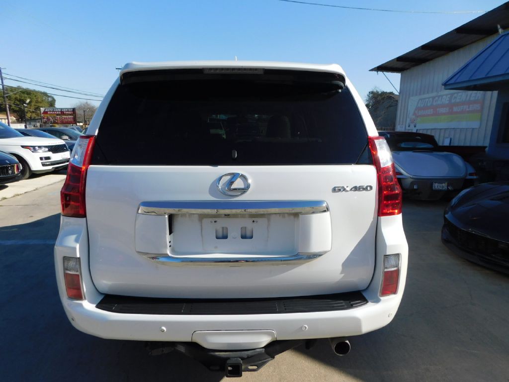 2012 Lexus GX Image 21