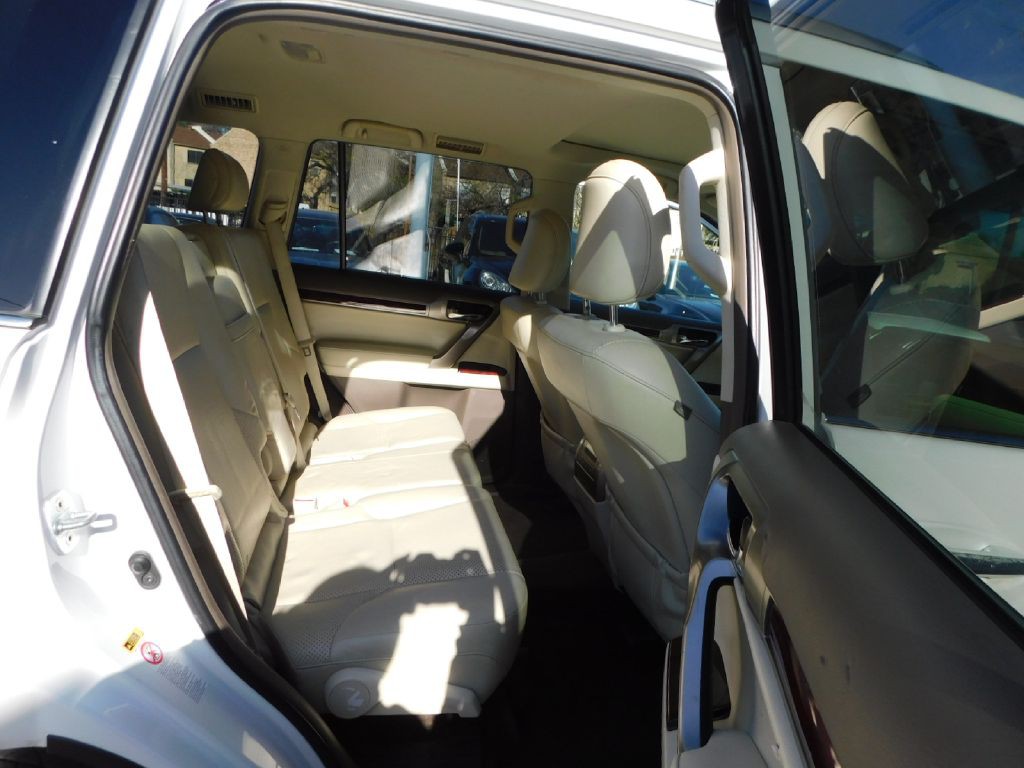 2012 Lexus GX Image 49