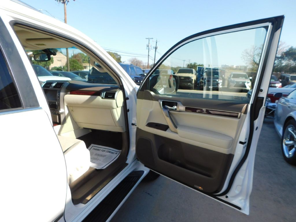 2012 Lexus GX Image 52