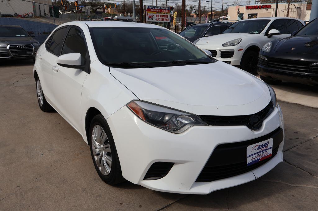 2014 Toyota Corolla Image 1