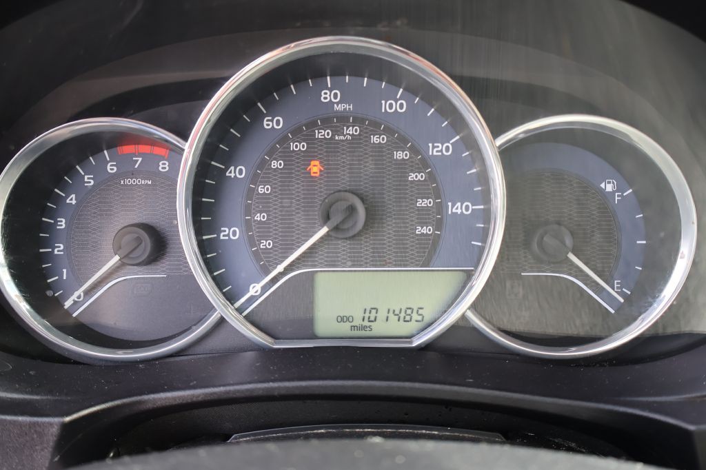 2014 Toyota Corolla Image 23