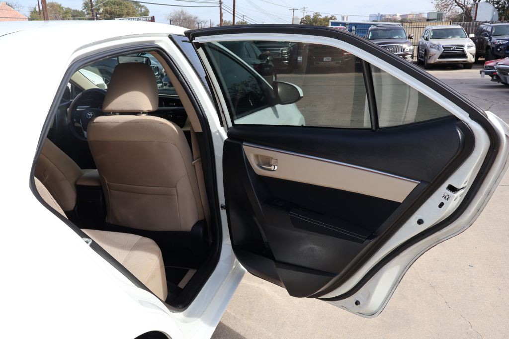 2014 Toyota Corolla Image 39