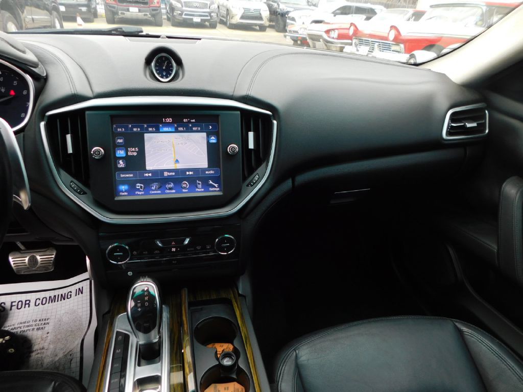 2014 Maserati Ghibli Image 35