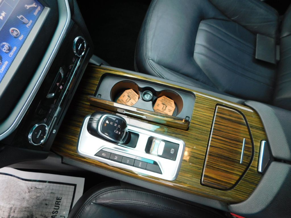 2014 Maserati Ghibli Image 36