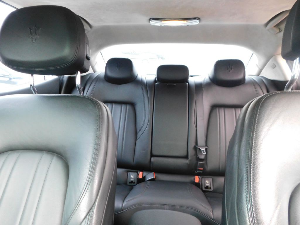 2014 Maserati Ghibli Image 41