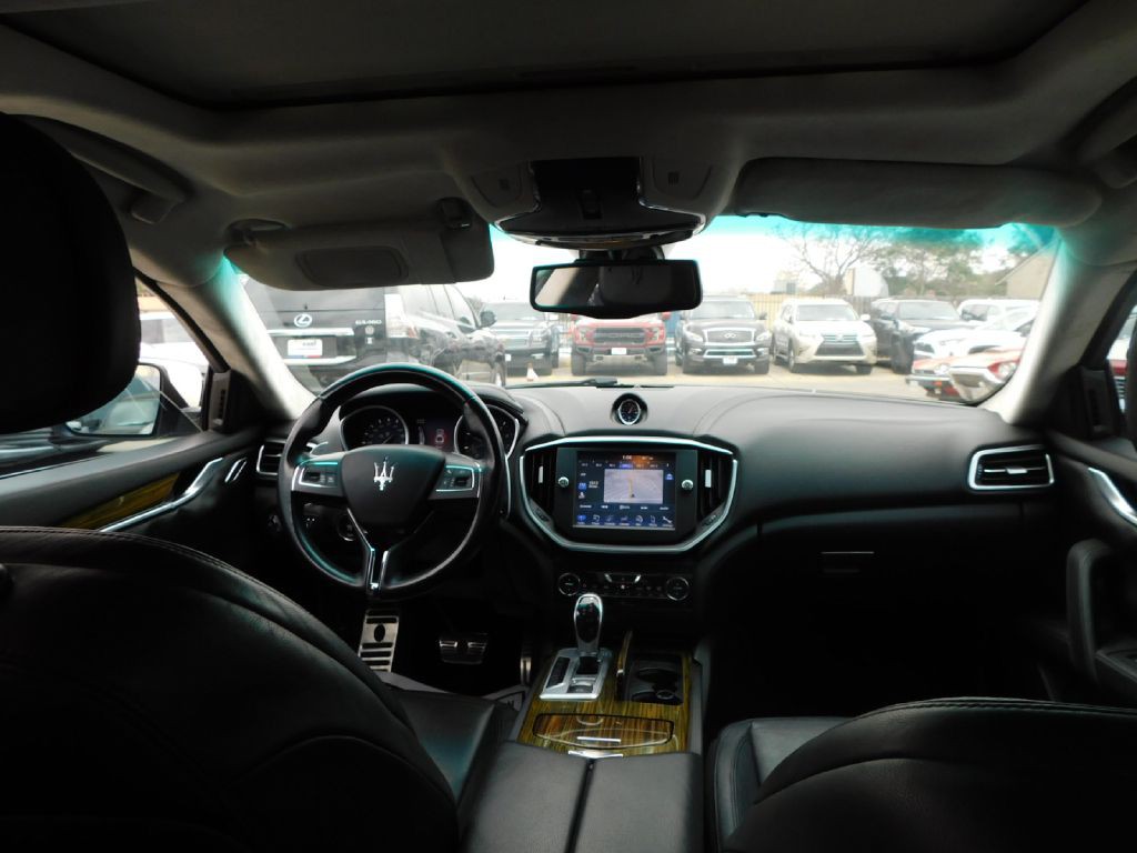 2014 Maserati Ghibli Image 42