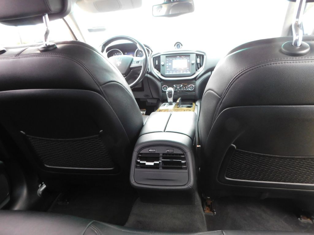 2014 Maserati Ghibli Image 43