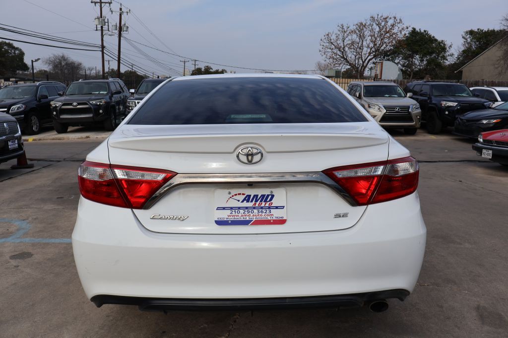 2015 Toyota Camry Image 5