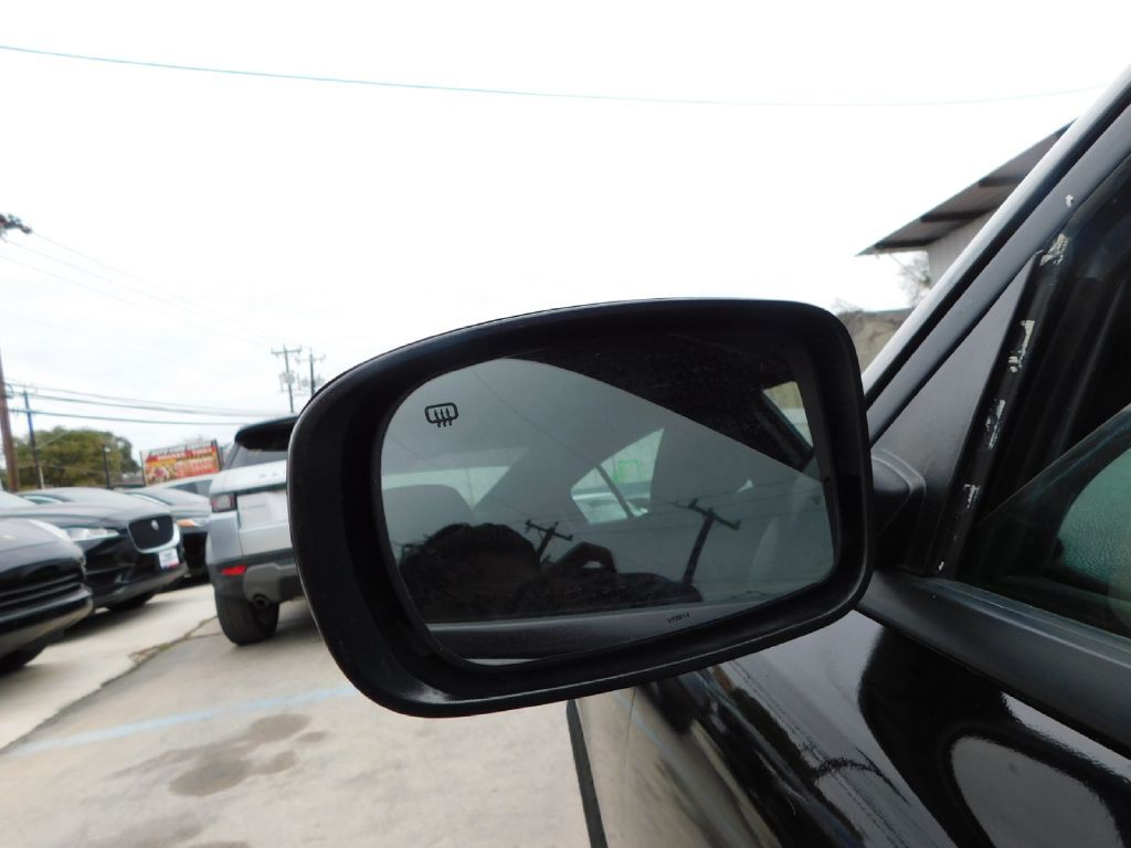 2021 Dodge Charger Image 12