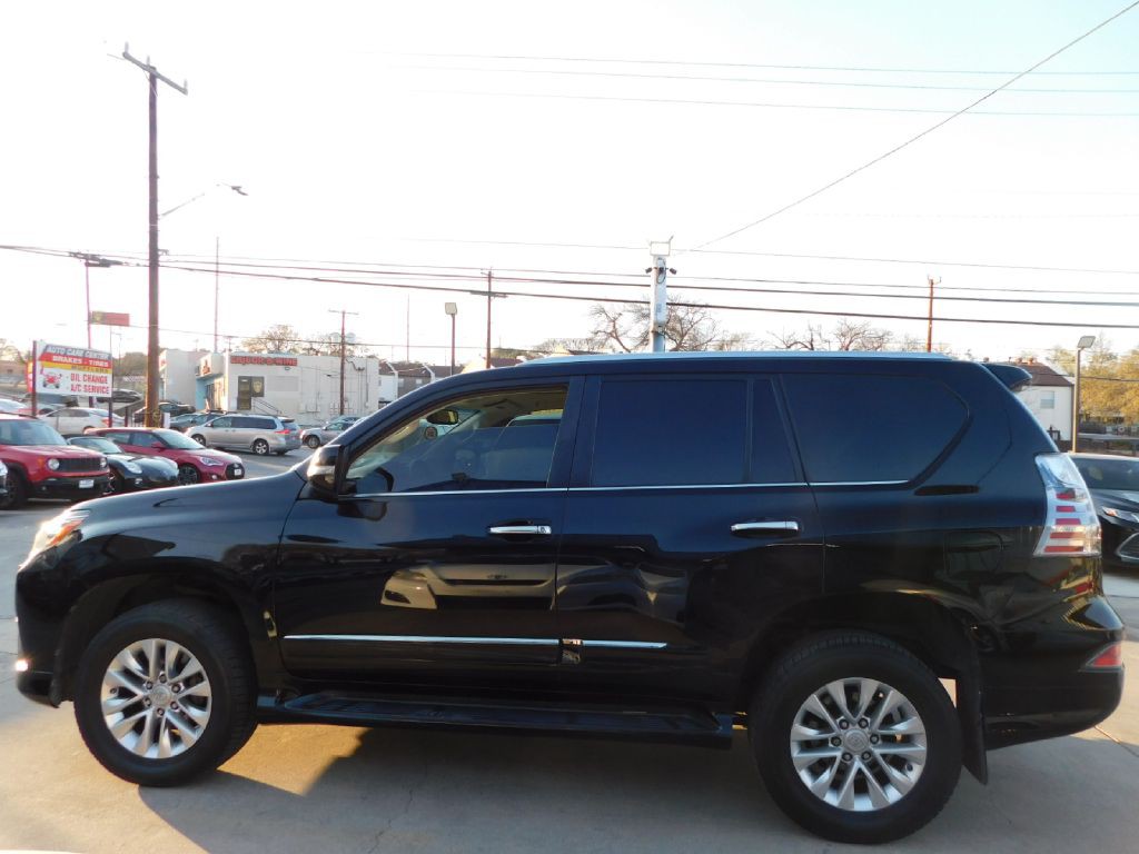 2014 Lexus GX Image 4