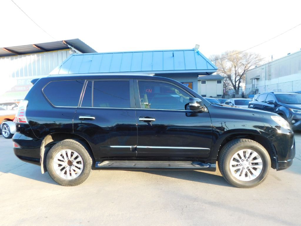 2014 Lexus GX Image 8