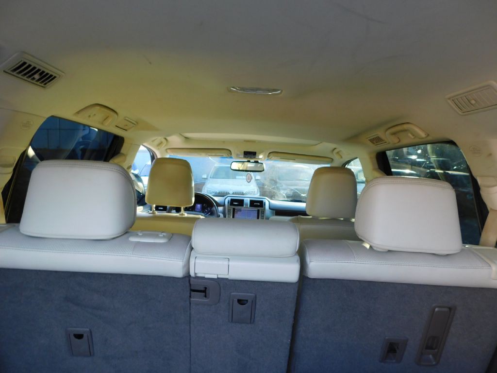 2014 Lexus GX Image 19