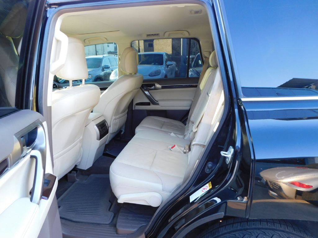 2014 Lexus GX Image 27